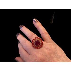 Vintage brass 1960's Ruby Red & Pink rhinestone Cocktail ring like new